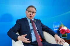 <strong>企业需要从硬件设</strong>